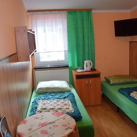 Hotel Osrodek Wypoczynkowy Pod Szczelincem Karlow Exterior foto
